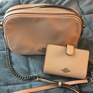 Coach purse and wallet